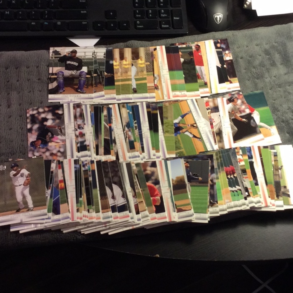 2002 Upper Deck series 2 Lot of 185 Baseball cards, Ichiro, Sosa, Bonds, Maguire - Picture 4 of 4